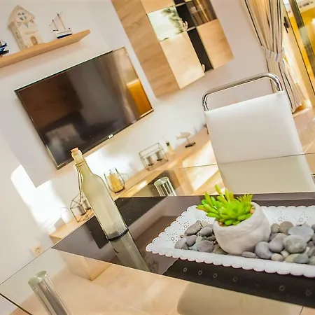 Residencial La Perla Apartment